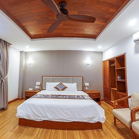 Hotel Nhat Thanh Quy Nhơn Zewnętrze zdjęcie